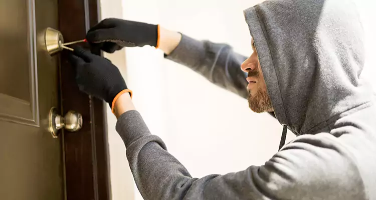 Emergency Motel Lock Repairs—Available 24/7 in Lakeland, FL